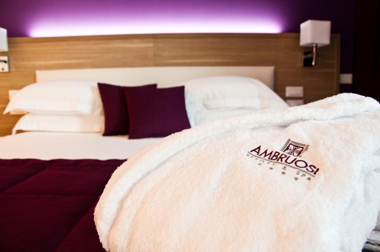 Ambruosi Village Resort & Spa Massignano Zewnętrze zdjęcie