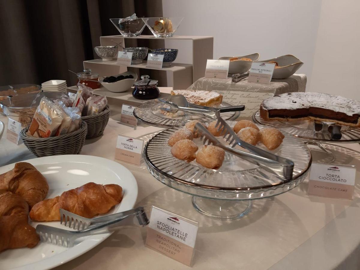 Ambruosi Village Resort & Spa Massignano Zewnętrze zdjęcie